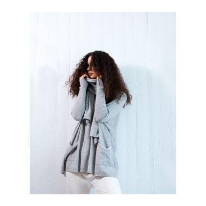Tif Tiffy Bat blouse. LG Grey
