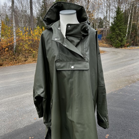 Regn-poncho med hette. Olivengrønn
