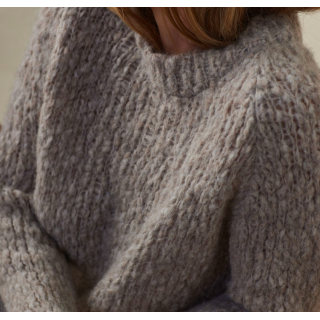 Sibin Linnebjerg. Amsterdam genser. Light sand