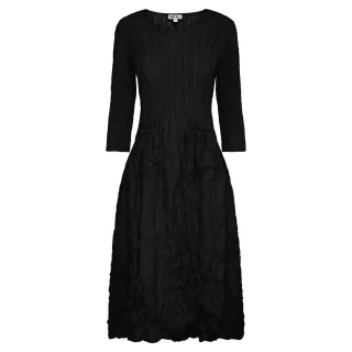 Alquema. 3/4 Sleeve Smash Pocket Dress. Black