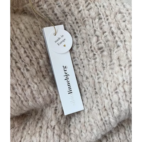 Sibin Linnebjerg. Amsterdam genser. Light sand