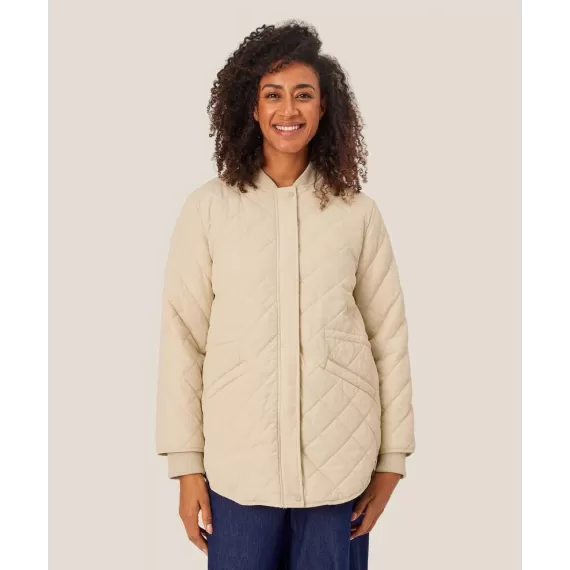 Masai. Topasi kåpe. Oyster white