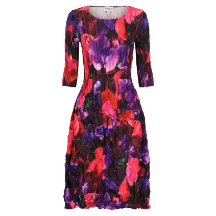 Alquema. 3/4 Sleeve Smash Pocket Dress. Sweet pea classic