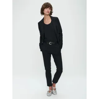 Jane Lushka. Roma easy wear blazer. Svart