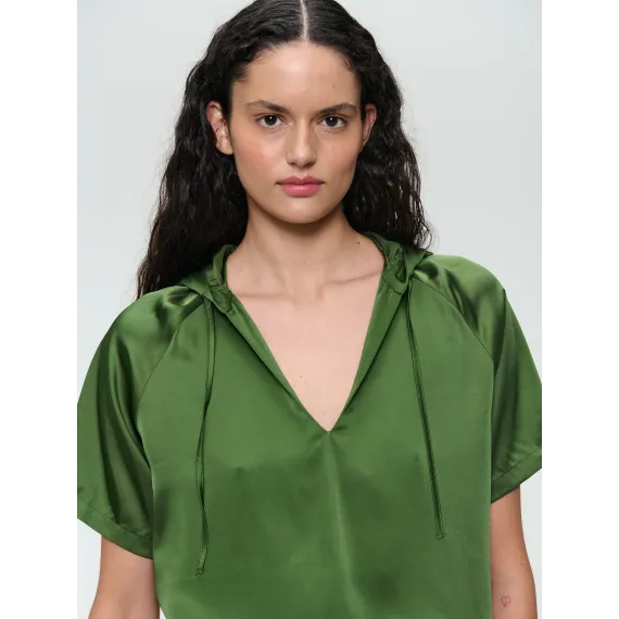 Jane Lushka. Evi saten viscose blouse Oliva Green