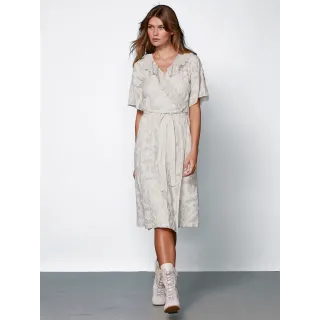 NÜ ZAYA kjole. Bone