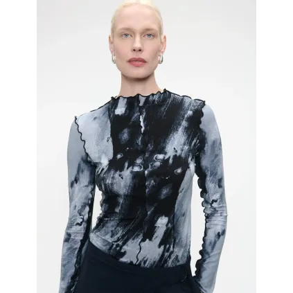 Jane Lushka. Jeanette Allover print top