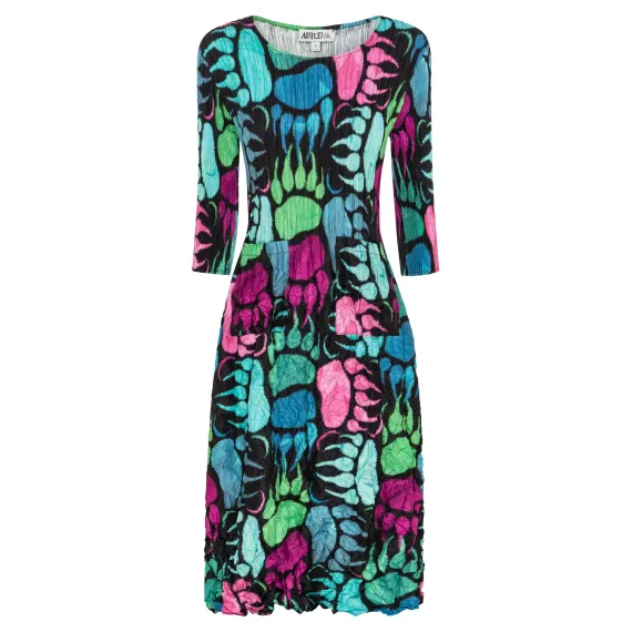 Alquema. 3/4 Sleeve Smash Pocket Dress. Rainbow moon bear