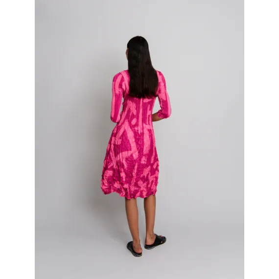 Alquema. 3/4 Sleeve Smash Pocket Dress. Fuchsia noise