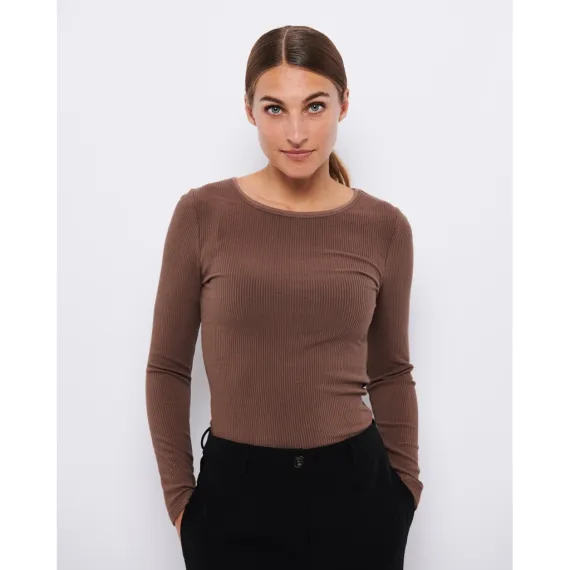 LA ROUGE. Lisa L/S t-shirt. Dark brown