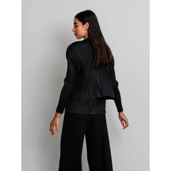 Alquema. Simply pleat bolero. Black