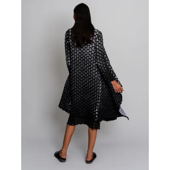 Alquema. Northern star coat. Ink/white