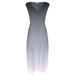 Alquema. Long estrella dress. Charcoal goes light