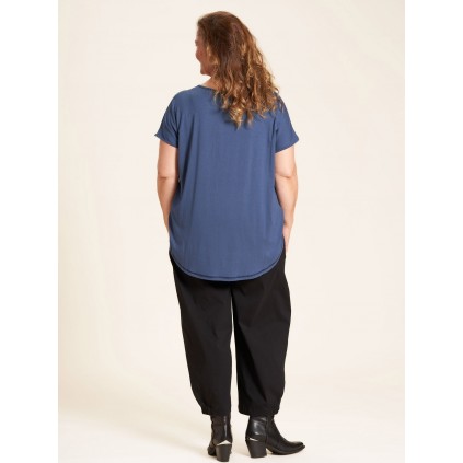 Basic, Gitte T-Shirt. Dusty Blue