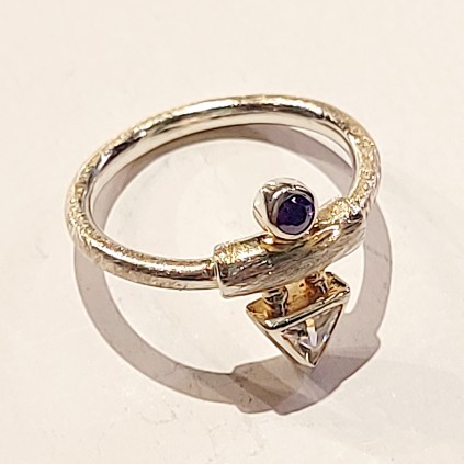 Sølvring. Ametyst / Cubic zirkonia. 925S.