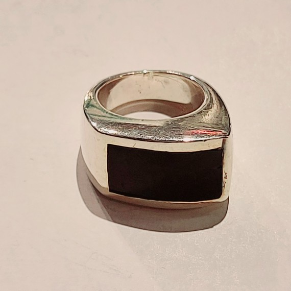 Sølvring. Onyx 925S.